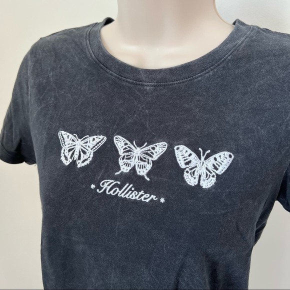 Hollister Butterfly Baby Tee Embroidered T Shirt Short Sleeve Top Faded Black XS - Picture 3 of 7